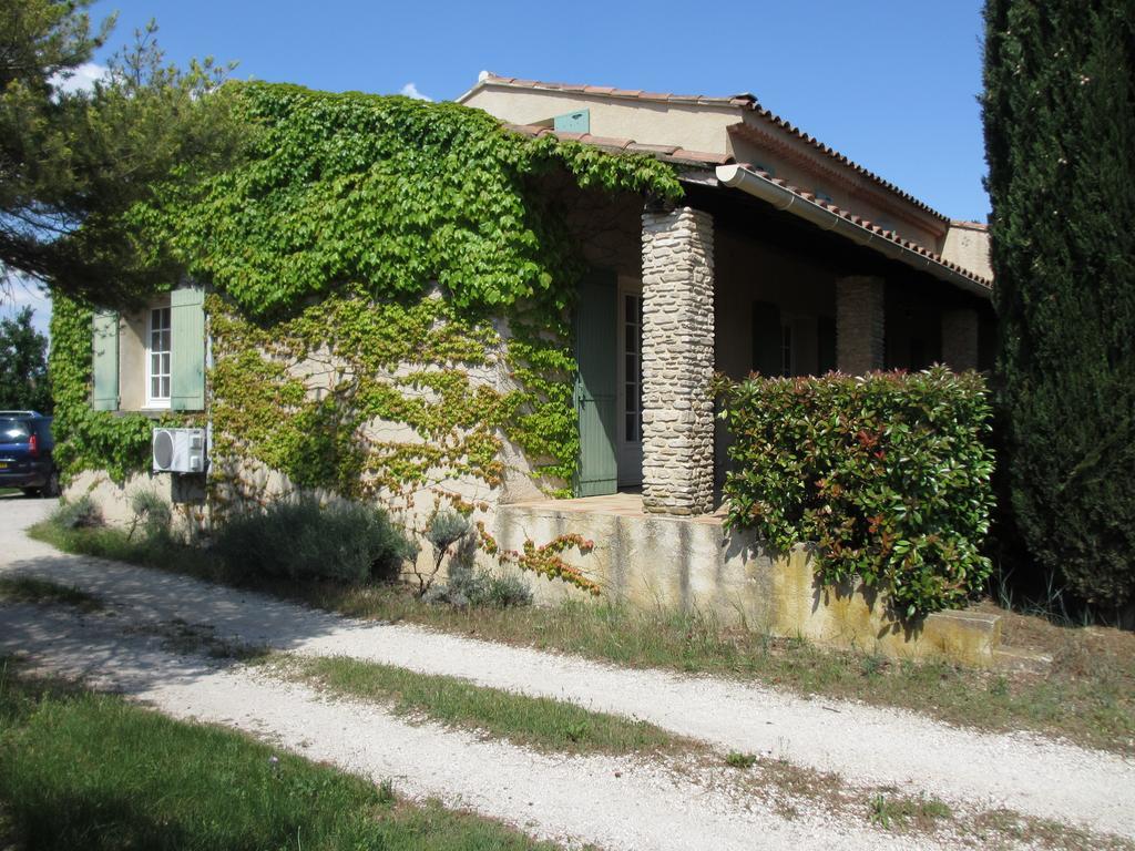 Clos Sainte-Garde Saint Didier  Exterior photo